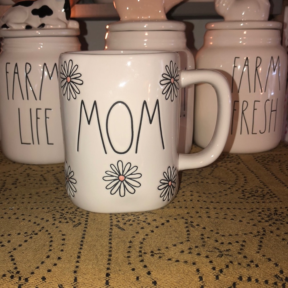 Rae Dunn MOM Mug with Etched Flowers